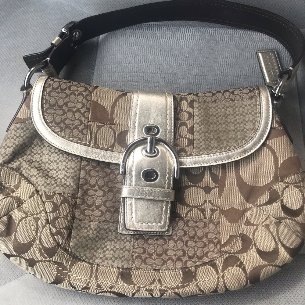 ✨SMALL AUTHENTIC COACH PURSE✨